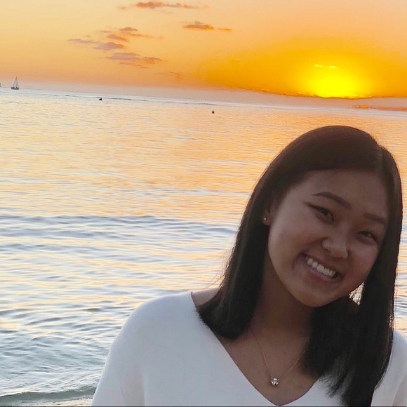 Meet your Posher, Jessica - Picture 1 of 1